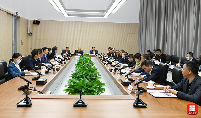 2021年3月8日，元方考察深交所  張莉 攝.jpg