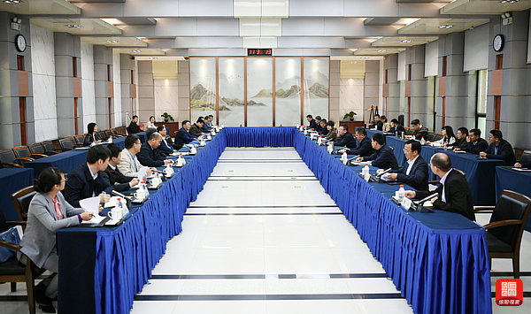 2021年4月18日，元方與西工大舉行工作會談 張莉 攝.jpg