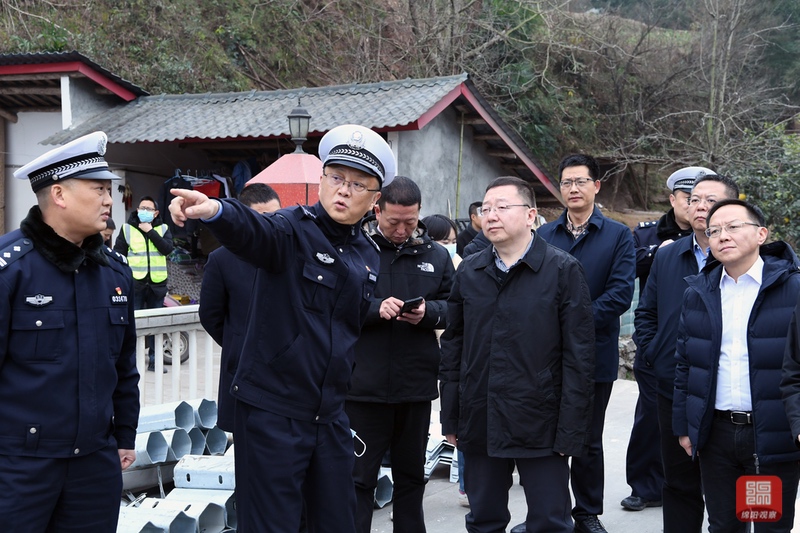 2022年1月9日，元方赴江油督導道路交通安全隱患整治2  張莉 攝.jpg