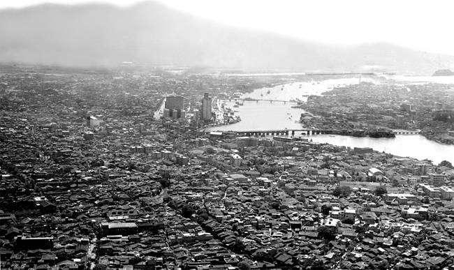 拍攝于1983年的蒼霞舊貌。游源飛攝